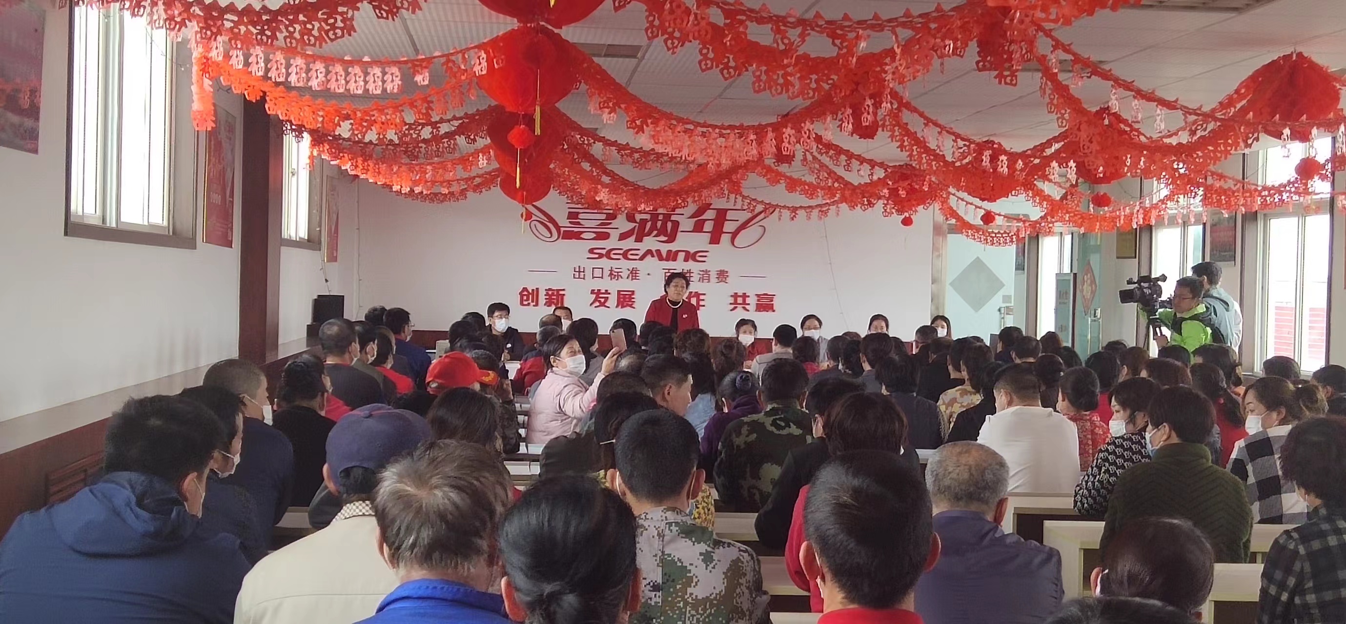 1652405510296200.jpg e723cd0da5171bdc5a169de4134cd40.jpg